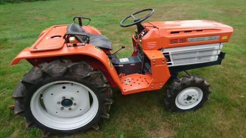 Kubota B1600